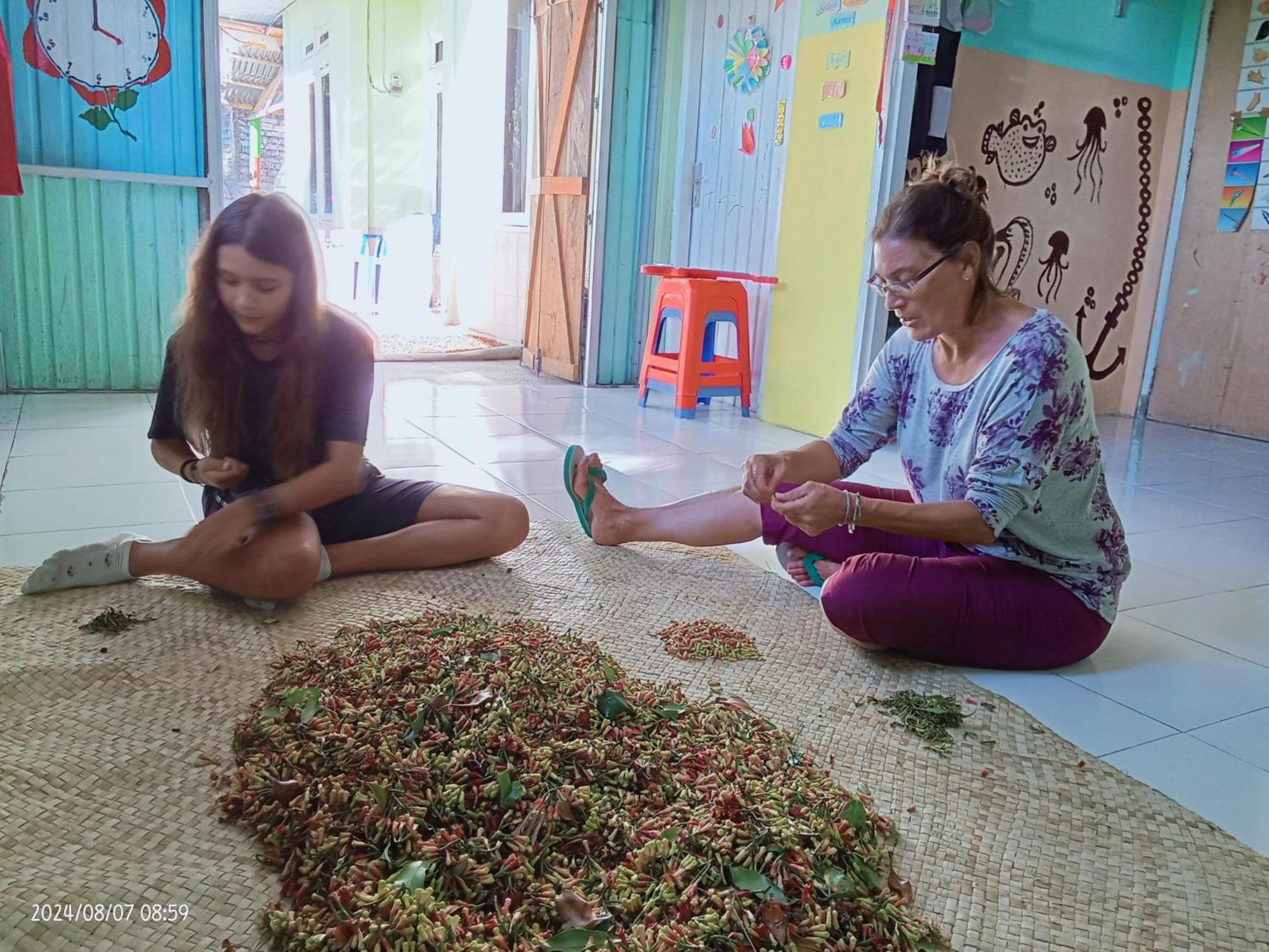 Petra Homestay Bangka Leda Ruteng Bagian luar foto